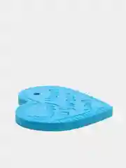 Голубой аксессуар на брелок