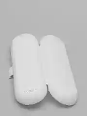Белый футляр для электрической зубной щетки Oral-B