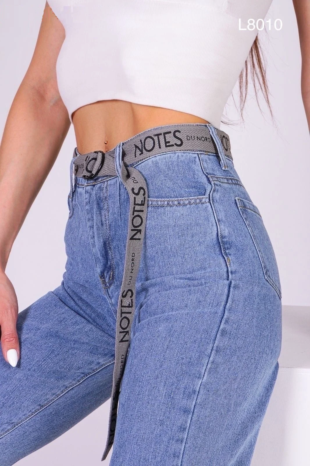 Джинсы женские mom fit с высокой посадкой ,светло-синие