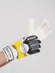 Желтый вратарские перчатки футбольные