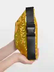 Золотой глянцевая сумка на пояс