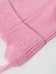 Розовый шапка осенняя на завязках