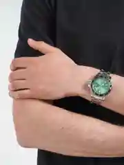 Тёмно-зелёный мужские наручные  часы с циферблатом