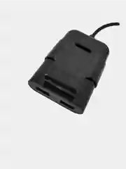 Белый автомобильное зарядное устройство USB с удлинителем 1,6 м, с дополнительными разъемами
