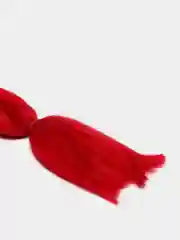Алый канекалон для плетения косичек