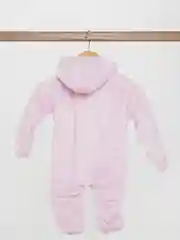 Розовый комбинезон для малыша