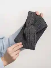 Угольный повязка на голову вязаная, шерстяная, чалма.