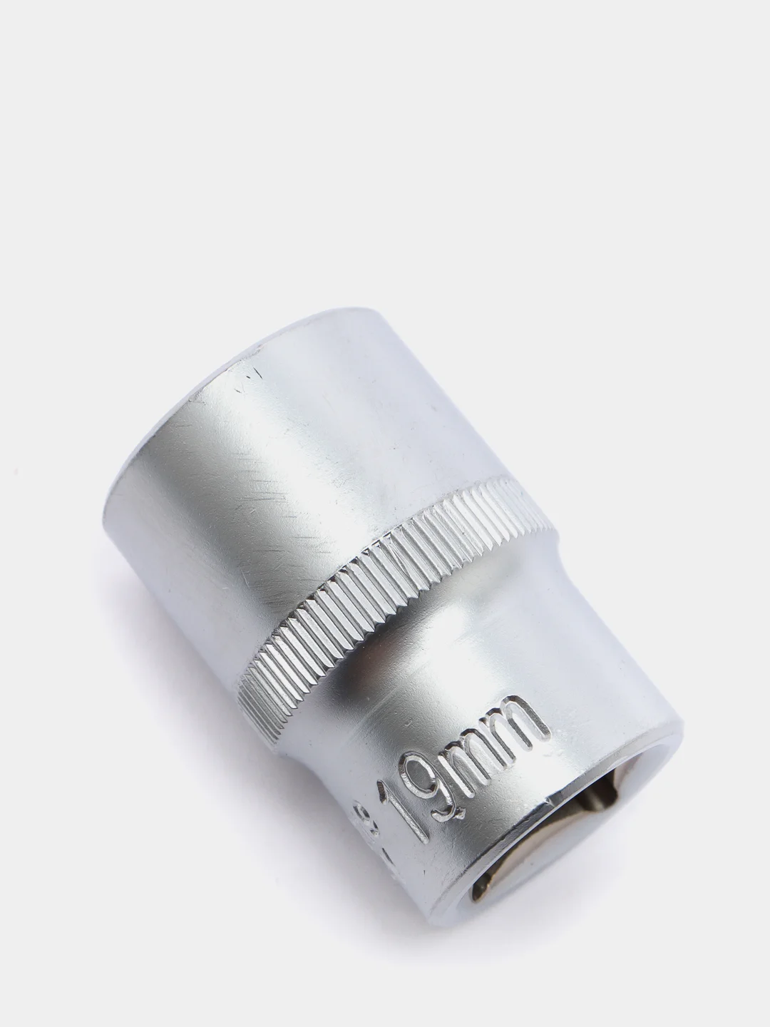 Головка торцевая шестигранная 1/2DR (8-32 мм)