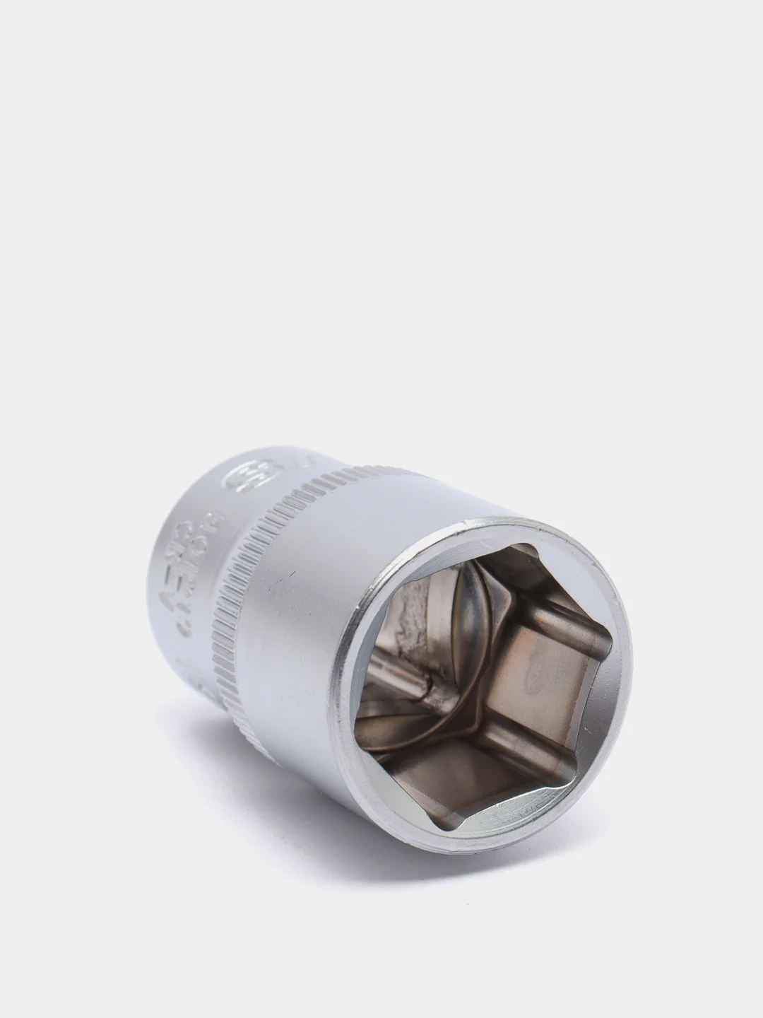 Головка торцевая шестигранная 1/2DR (8-32 мм)