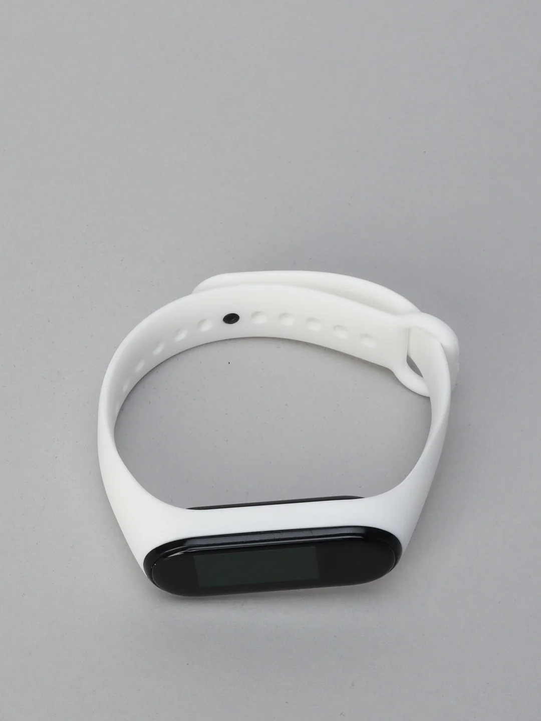Белый силиконовый ремешок Xiaomi Mi Band 5, 6