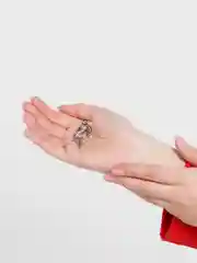 Темно-синий брошь