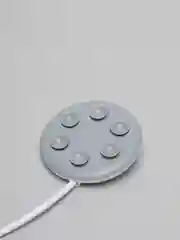 Беспроводное зарядное устройство с присосками fast charge