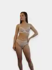 Белый комплект нижнего белья