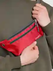 Красный спортивная поясная сумка бананка, через плечо