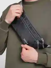 Черный спортивная поясная сумка бананка, через плечо