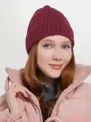 Бордовый шапка женская, 13 цветов