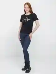 Белый футболка женская