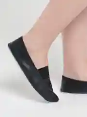 Черный чешки белые и чёрные