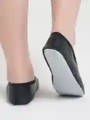 Черный чешки белые и чёрные