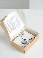 Розовый кулоны из эпоксидной смолы, ручной работы