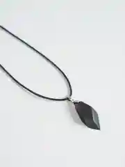 Белый кулоны из эпоксидной смолы, ручной работы