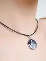 Сиреневый кулоны из эпоксидной смолы, ручной работы