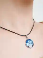 Вишнёвый кулоны из эпоксидной смолы, ручной работы