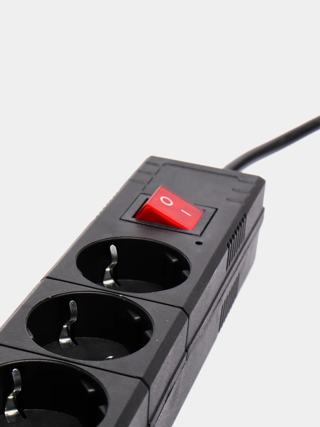 Сетевой фильтр duwi 5 гнезд  с заземл. ПВС 3*0,75 3м, 10А/2,2кВт   2USB черный 32593 2