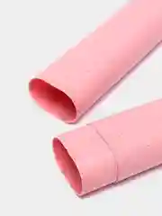 Розовый футляр для зубной щетки