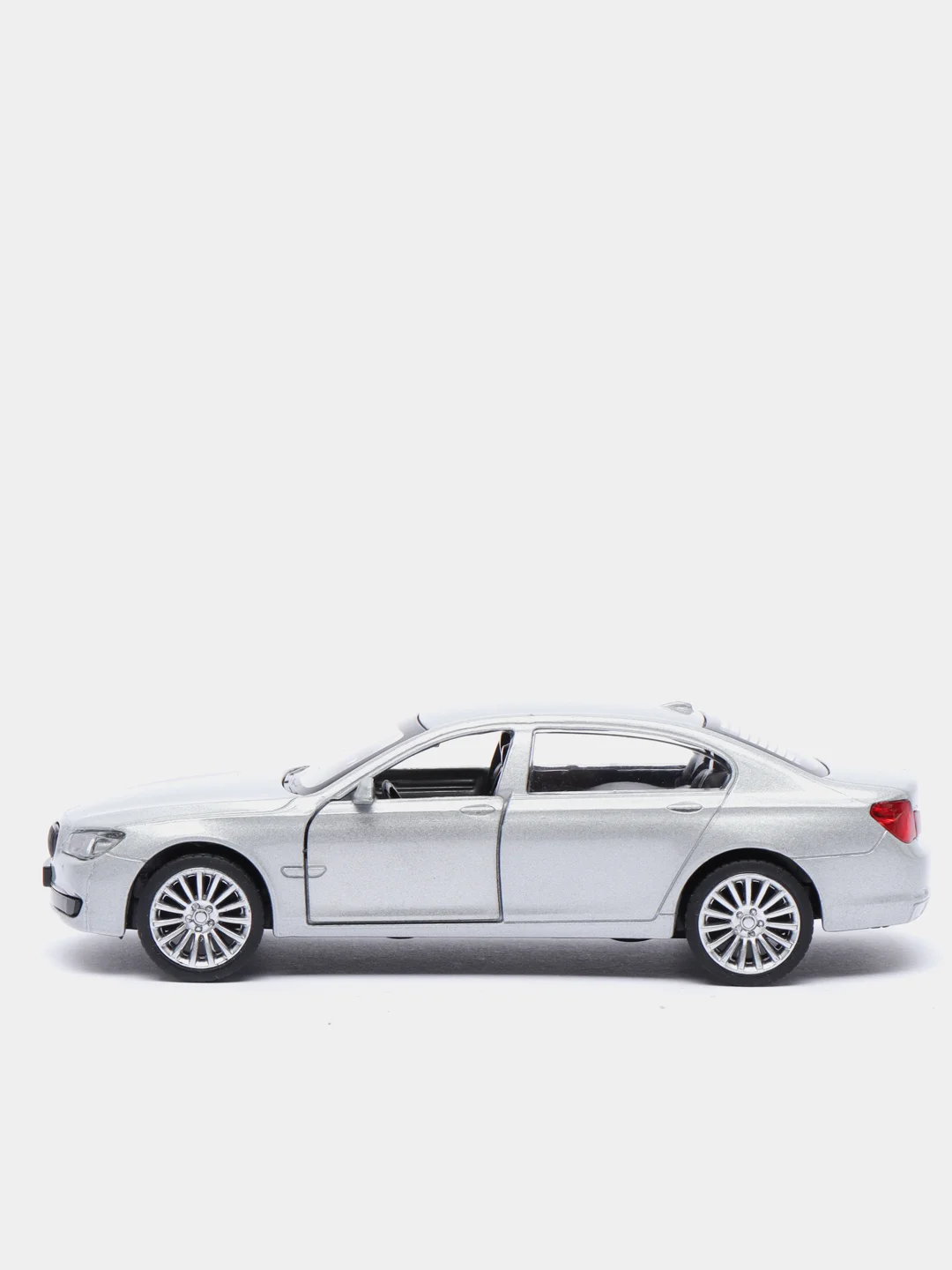 Машинка металлическая 1:46 BMW 760 LI, 11 см, JB1251261