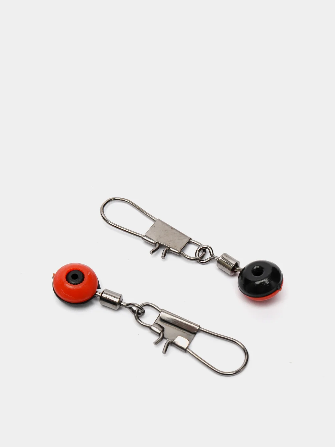 Красный карабин + вертлюг со скользящей бусиной power swivel