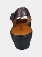 Женские босоножки