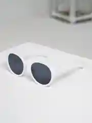 Белый солнцезащитные очки