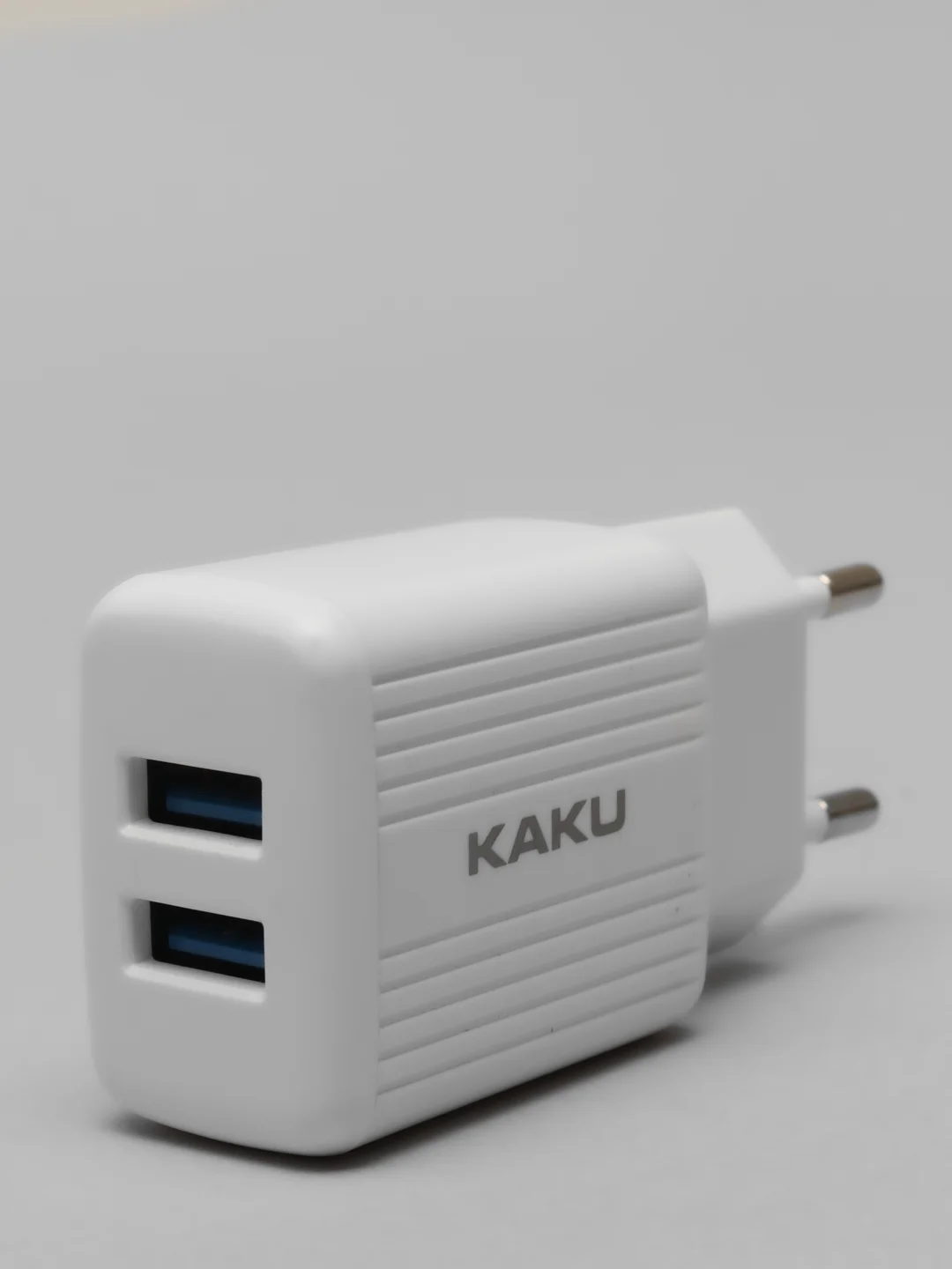 Сетевое зарядное устройство KAKU KSC-373, Lightning, Type-C, 2.4A