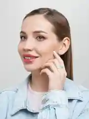 Ледяной кольцо из бисера "Бабочка"
