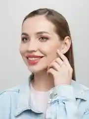 Розовый кольцо из бусин и бисера
