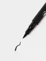 Подводка-фломастер для глаз Gabrini Liquid Eyeliner Pen, для выразительного макияжа