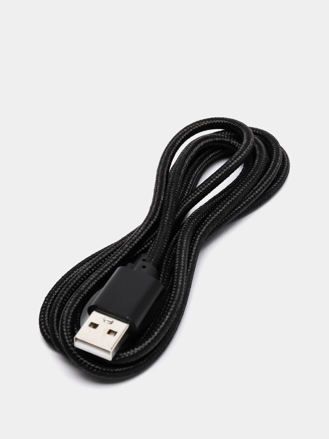 Черный кабель microUSB, Type-C, Lightning для зарядки и передачи данных