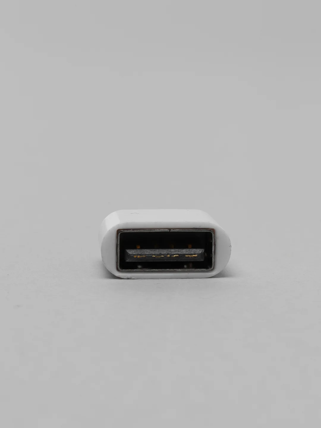 Белый адаптер переходник usb micro usb otg