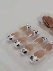 Накладные ногти, с дизайном