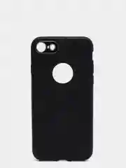 Силиконовый чехол на IPhone 7