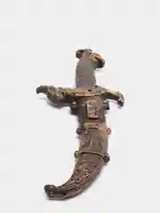Коричневый кинжал игрушечный