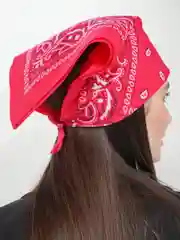 Фуксия бандана с принтом