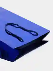 Синий пакет подарочный