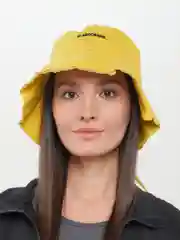 Желтый панама женская