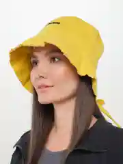 Желтый панама женская