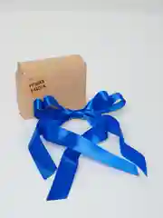 Синий бант на заколке-автомат, атласный