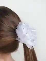 Серебряный бантики на зажиме