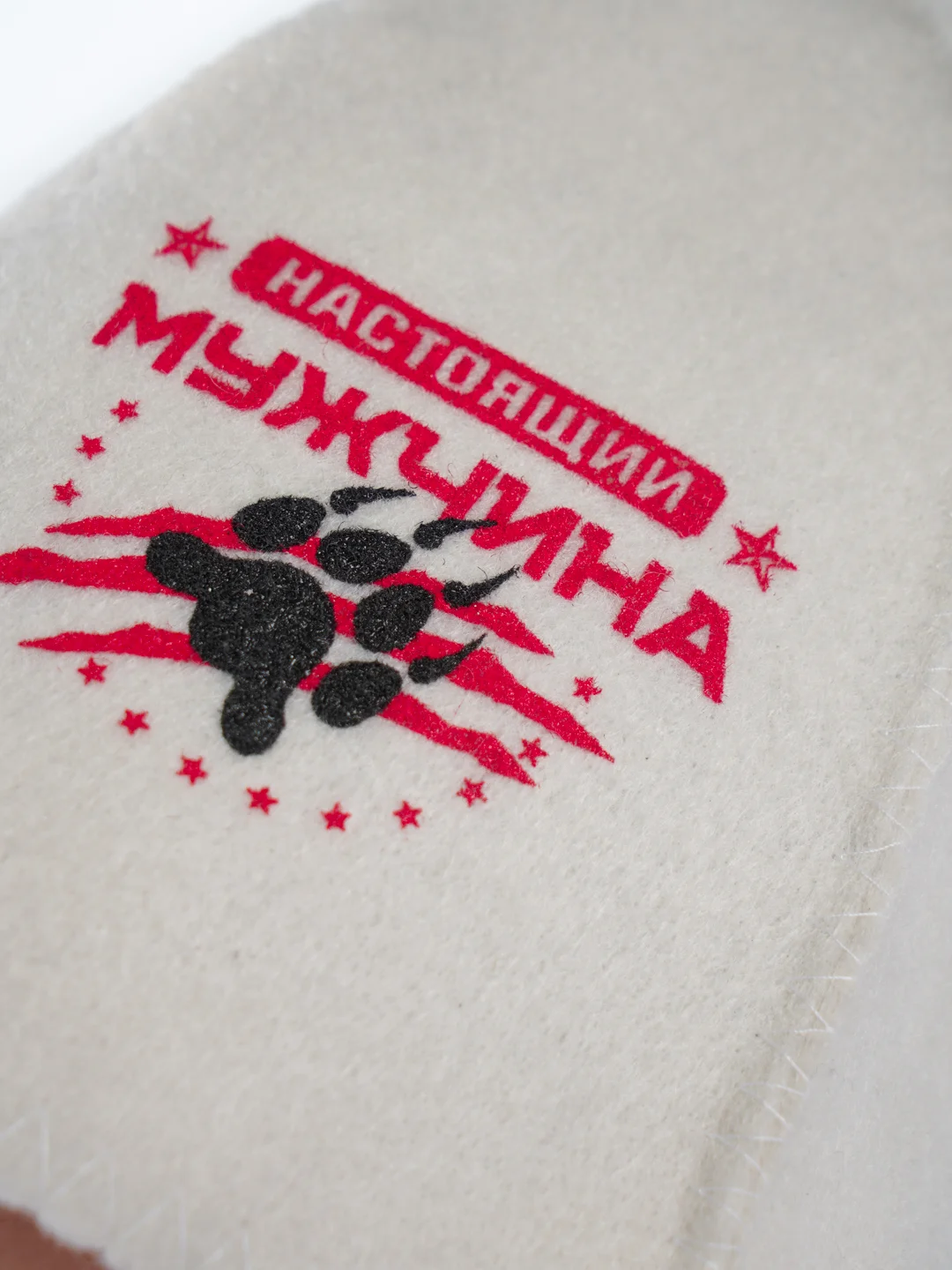 Шапка для бани из войлока