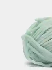 Мятный пряжа плюшевая YarnArt "Dolce Baby", 100% микрополиэстер, 50 г, 85 м